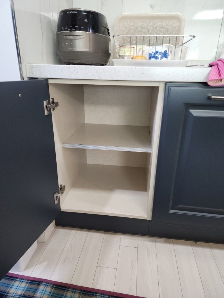 송파구 로봇청소기장 리폼 싱크대 수납장 개조
