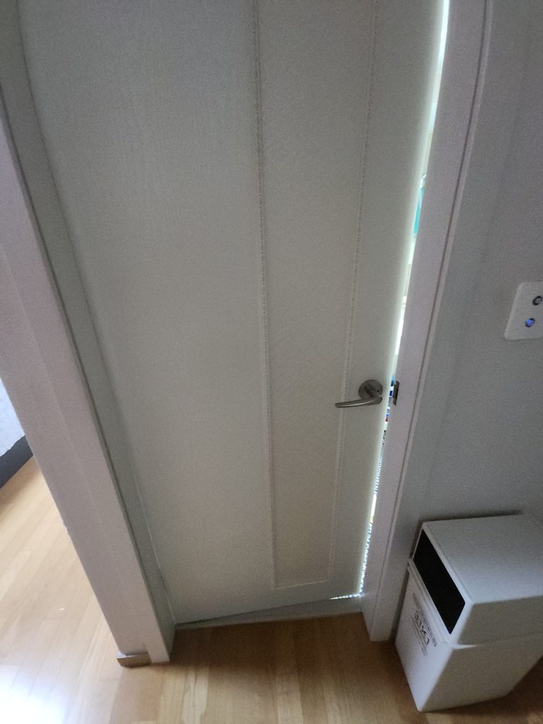 의왕 문 처짐 수리 문짝 경첩 교체
